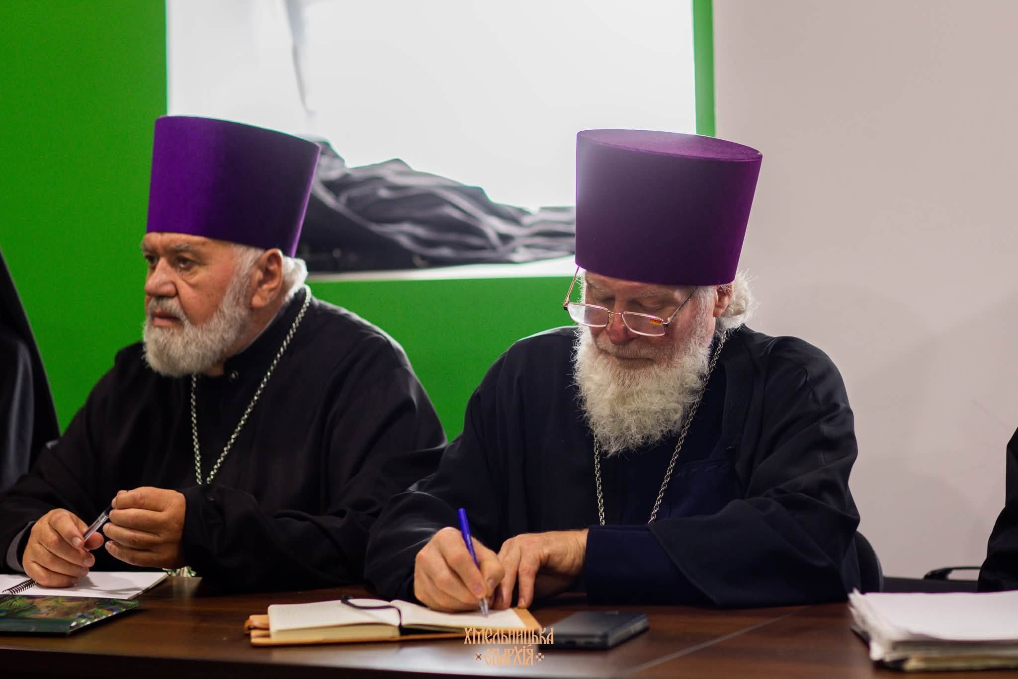 ВІДБУЛОСЯ ЧЕРГОВЕ ЗАСІДАННЯ ЄПАРХІАЛЬНОЇ РАДИ ХМЕЛЬНИЦЬКОЇ ЄПАРХІЇ