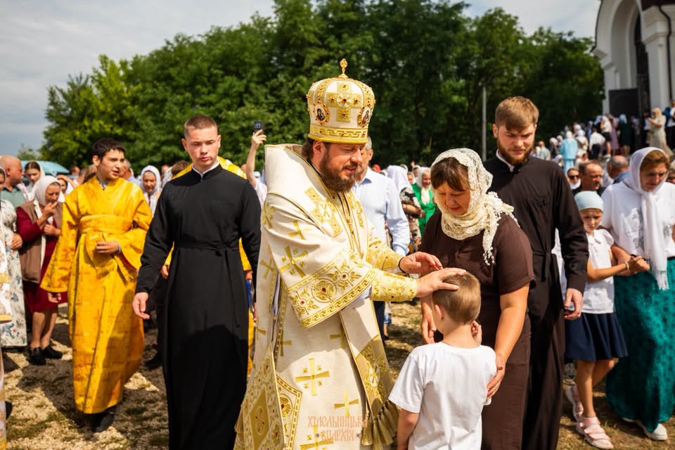 ГРАФІК ПРИЙМАЛЬНИХ ДНІВ КЕРУЮЧОГО ХМЕЛЬНИЦЬКОЮ ЄПАРХІЄЮ