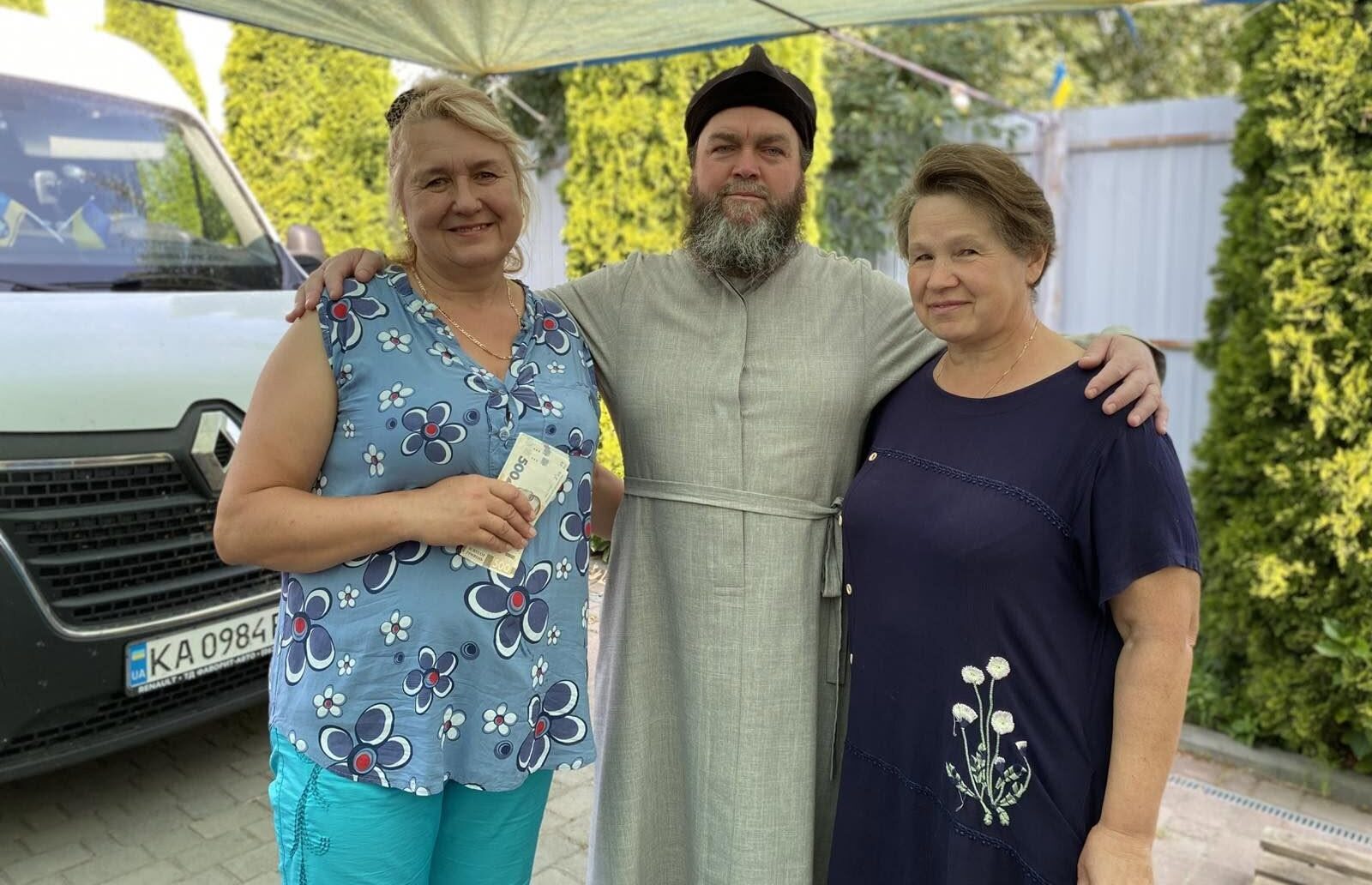НЕ ЛИШЕ МОЛИТВОЮ: ВІРЯНИ ДЕРАЖНЯНЩИНИ ПРОДОВЖУЮТЬ ПІДТРИМКУ ЗСУ